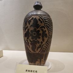 酒都宾馆对外餐厅(杏花店) User Photo