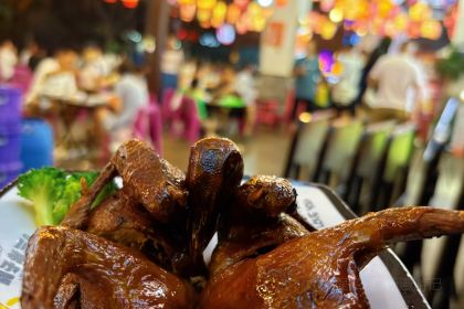 马氏卤鸡米线(小火车头店)