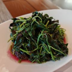 Huangguoshu Bailian Hotel Restaurant Waterfall User Photo