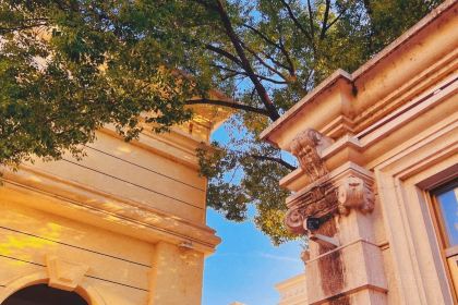 东门饺子馆(少年宫路店)