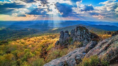 Qixing Peak National Forest Park