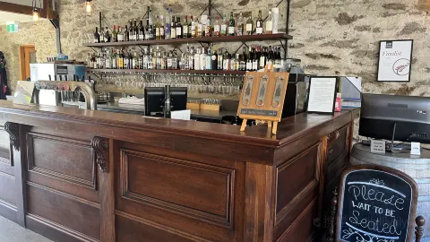 Olivers Restaurant in Clyde