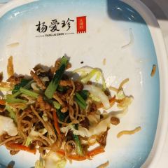 杨爱珍大排档(县西街店) User Photo