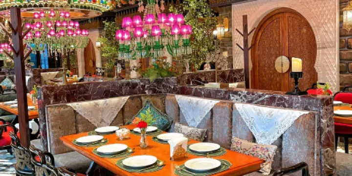 烏魯木齊富麗灣廣場努而慷茶餐廳