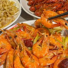 川悦味来·自助手切牛肉活鲜火锅(五一广场店) User Photo