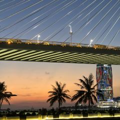 The Starry Frantier Bund Outlet User Photo