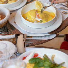 Cafe Hotel Moskva User Photo