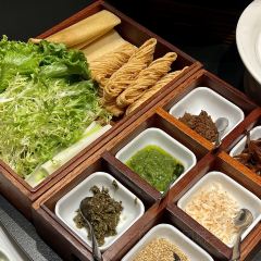 WU GU FENG DENG User Photo