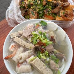 ZHENQIANJIE FERMENTED BEAN CURD CHICKEN WINGS User Photo