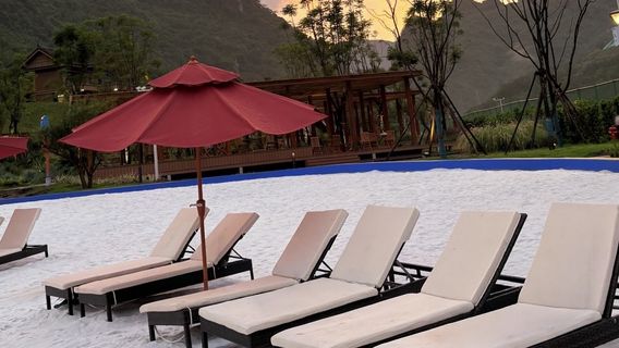 Malipo National Gate Water Resort