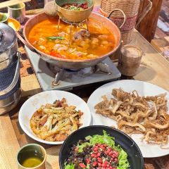 全味红酸鲜牛庄·酸汤鱼·酸汤牛肉·血酱鸭 User Photo