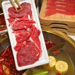 御屋鲜品鲜切牛肉火锅自助(胶州龙湖天街店) User Photo