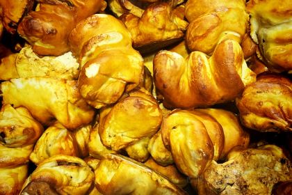 王飞新疆菜·大盘鸡·烧烤(沙湾街店)