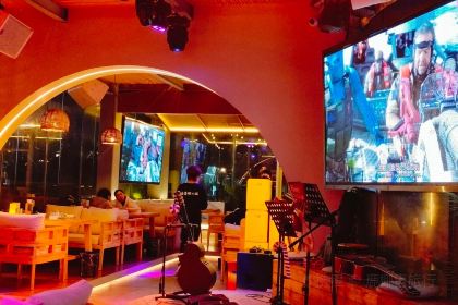 离岸江景餐吧(江滨中大道店)