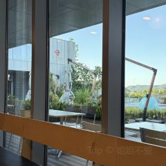 宁波东钱湖等风来酒店·Oasis绿洲西餐(东钱湖店) User Photo