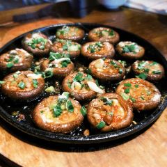 甘孜县小郡肝串串香(新区路店) User Photo