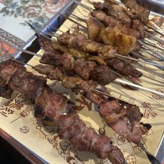 卡迪那斯烤肉店 User Photo