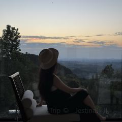 闲在·望川谷山野隐宿·餐厅 User Photo