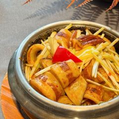 Shang Rong User Photo