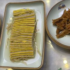 高白鲑鱼餐厅(赛湖月亮湾店) User Photo