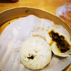 HUA QIANG User Photo