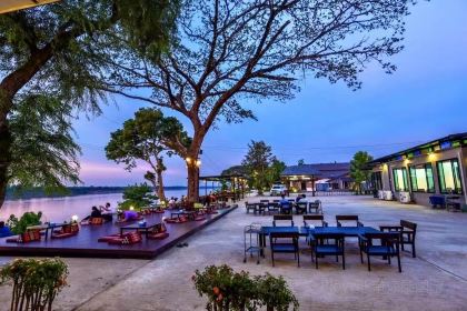 View Khemkhong Restaurant