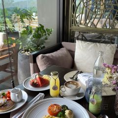 Akoya | Star Lounge User Photo