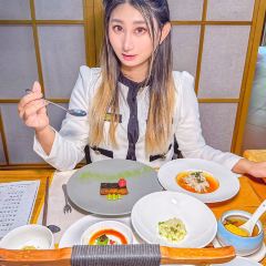 龙谷山房素食餐厅(聚龙小镇店) 여행 사진