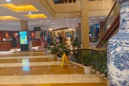 湖泉水云间餐厅(A座店)