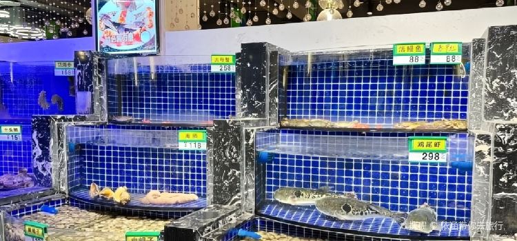 好朋友海鲜烧烤火锅(振三街店)