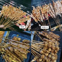 何记小渔村麻辣鱼片美琳烧烤店 여행 사진
