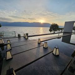 阿凯缇娅·安止樱落海景度假酒店·一间海景餐厅 User Photo