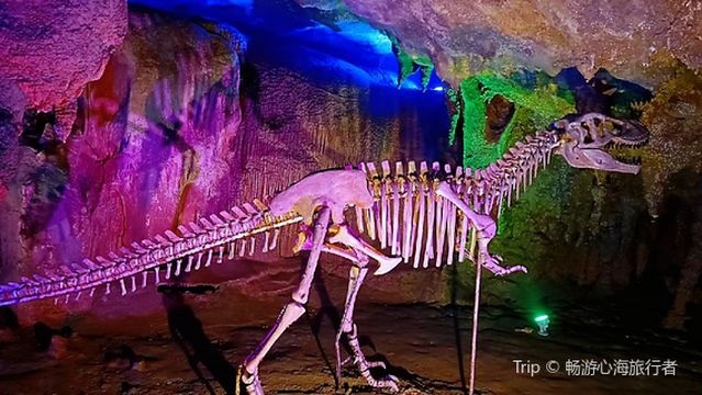 Baojing Palace Cavern