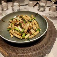 FU MAN LOU User Photo