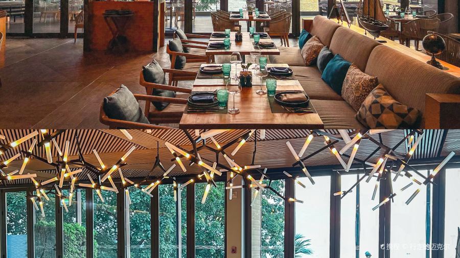 Pebbles Bar and Grill