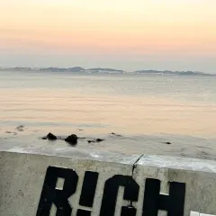 RICH&LIBERTY User Photo