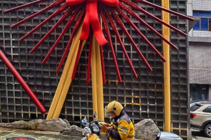 Kuaihexuanshifu·yupailaozihaochuancai (hongyadong)