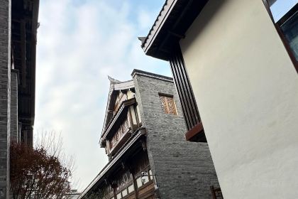 九村烤腦花(大河街店)