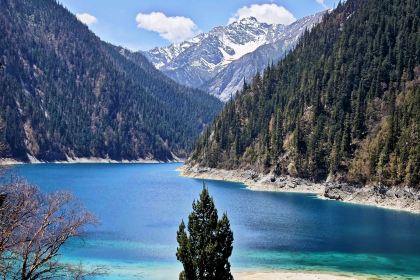 RU YI LIN KA CANG CAN