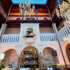 Gianni's At The Former Versace Mansion 여행 사진