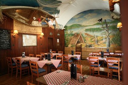 Menza Restaurant and Cafe