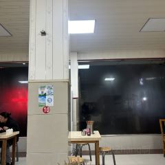 伟红蟹黄包(京城小区店) User Photo
