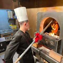 董鲁烤鸭(临河街店) User Photo