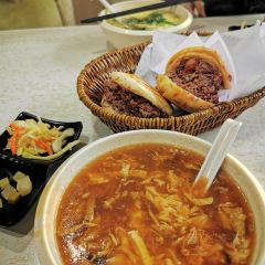 Yongmaolvrou 여행 사진