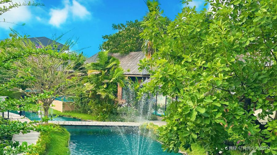 Elefin Farm & Cafe เอเลฟิน ฟาร์ม แอนด์ คาเฟ่