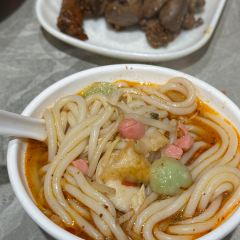 JUE WEI YA GUO QIAO MI XIAN User Photo