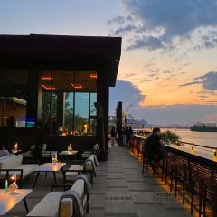 ONE PARTY BAR User Photo