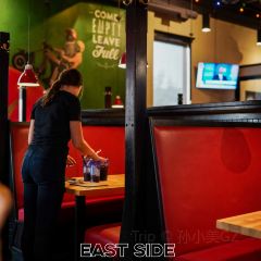 East Side Mario's 여행 사진