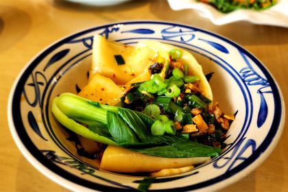 AI HUA KU DAI MIAN GUAN