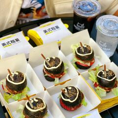 沙朗阿甘鲜肉汉堡(人民公园店) User Photo